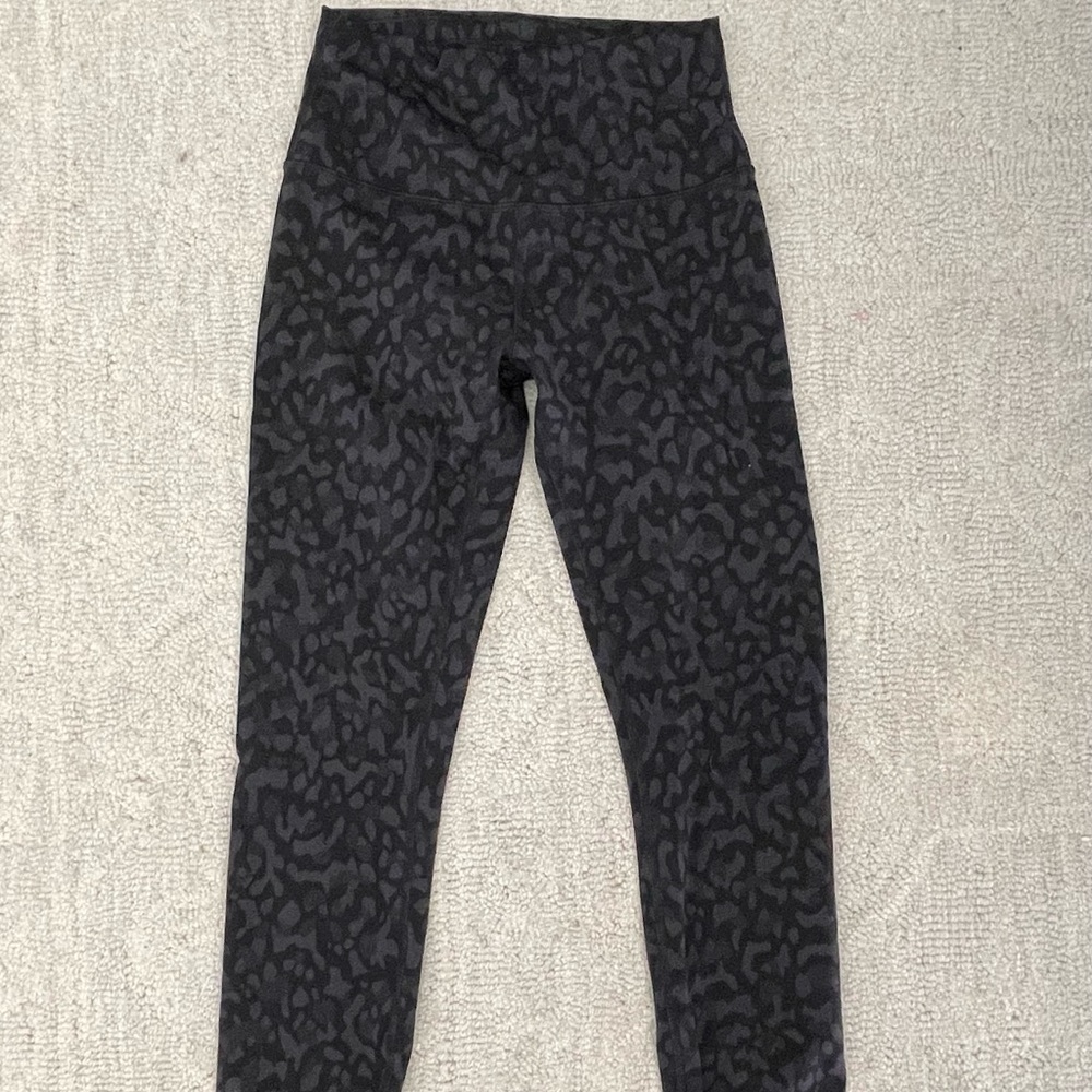LULULEMON HIGH RISE WUNDER UNDER CHEETAH